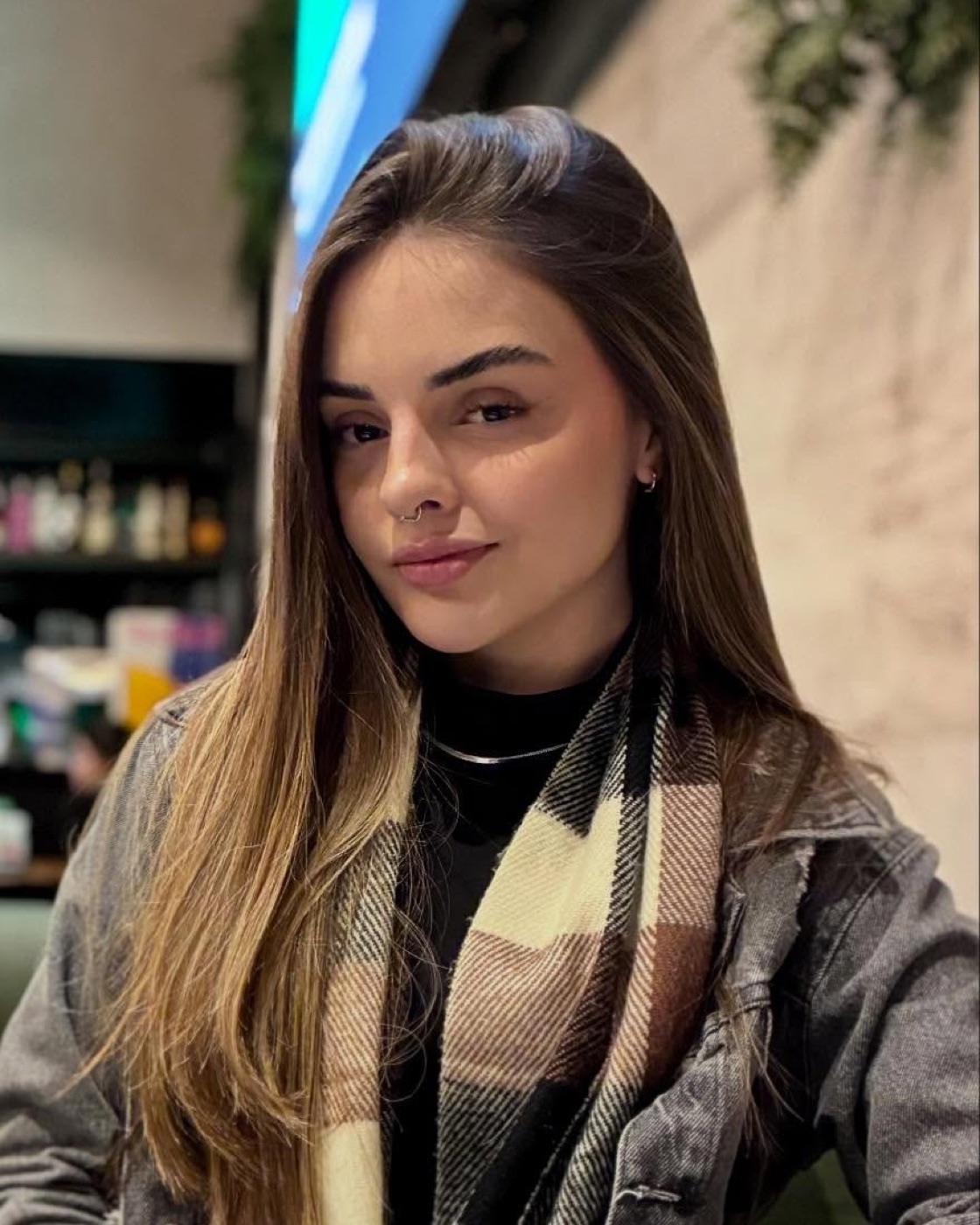Aline Kristine